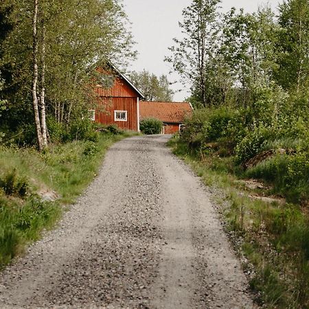 乌拉勒德En Lantlig Idyll Med Skogen Precis Utanfoer Doerren!别墅 外观 照片
